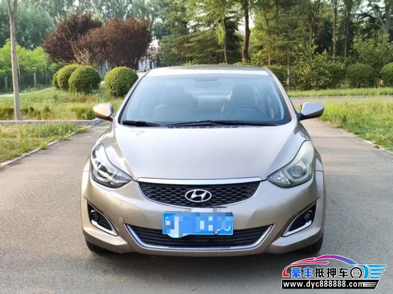 16年现代朗动轿车抵押车出售