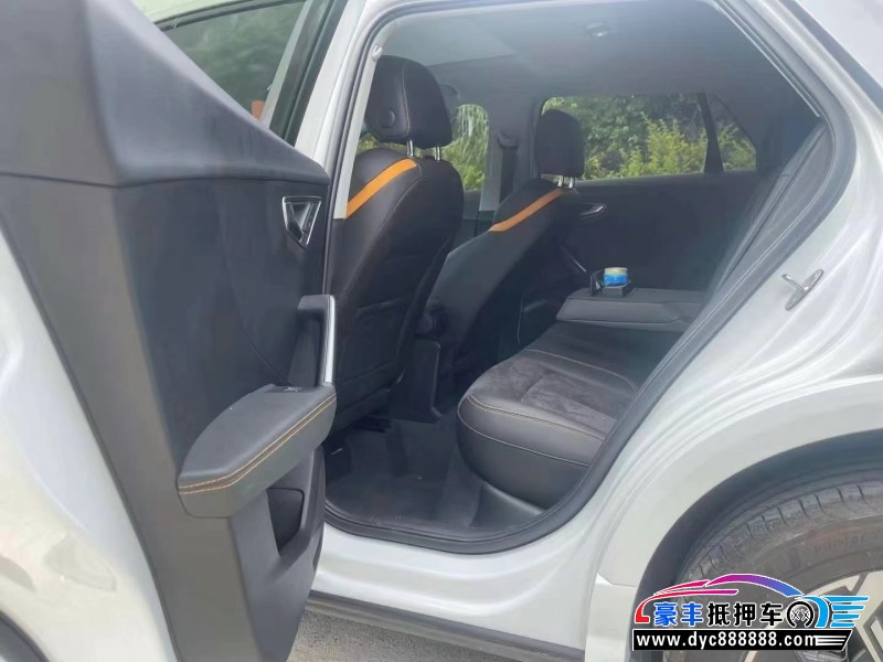 22年奥迪Q2轿车抵押车出售