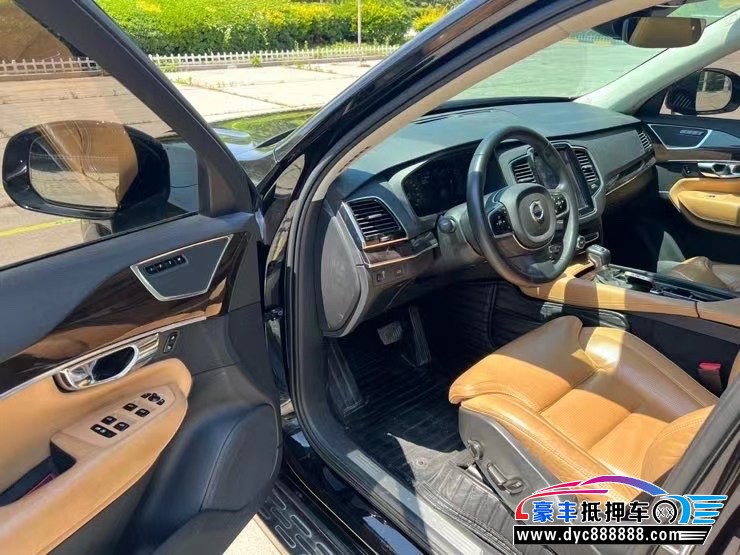 16年沃尔沃XC90轿车抵押车出售