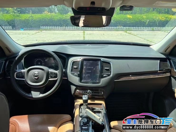 16年沃尔沃XC90轿车抵押车出售