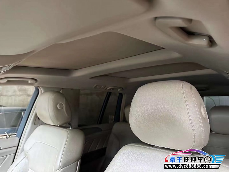 14年奔驰GL轿车抵押车出售