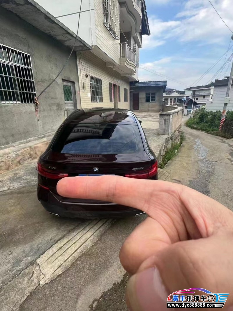 20年宝马6系轿车抵押车出售