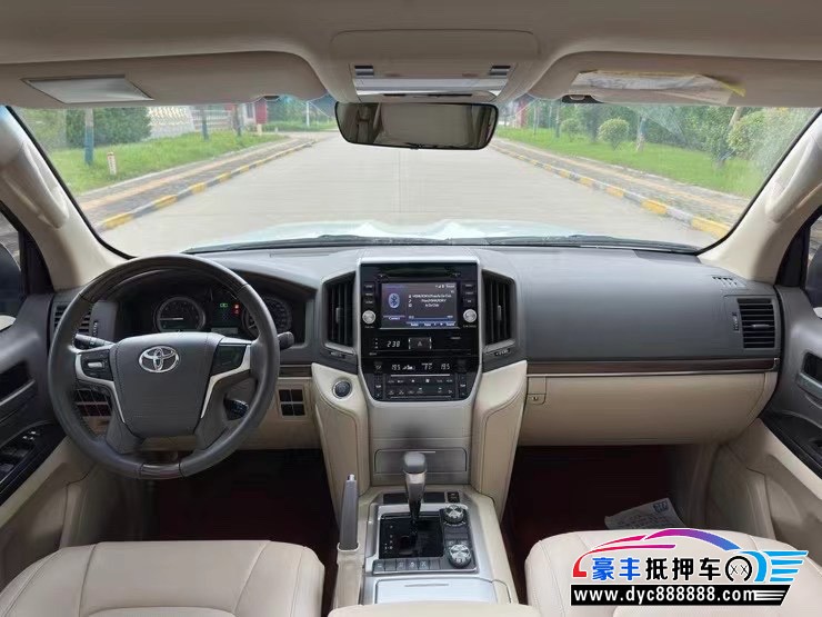 20年丰田兰德酷路泽轿车抵押车出售