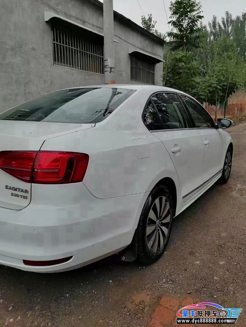 16年大众速腾轿车抵押车出售