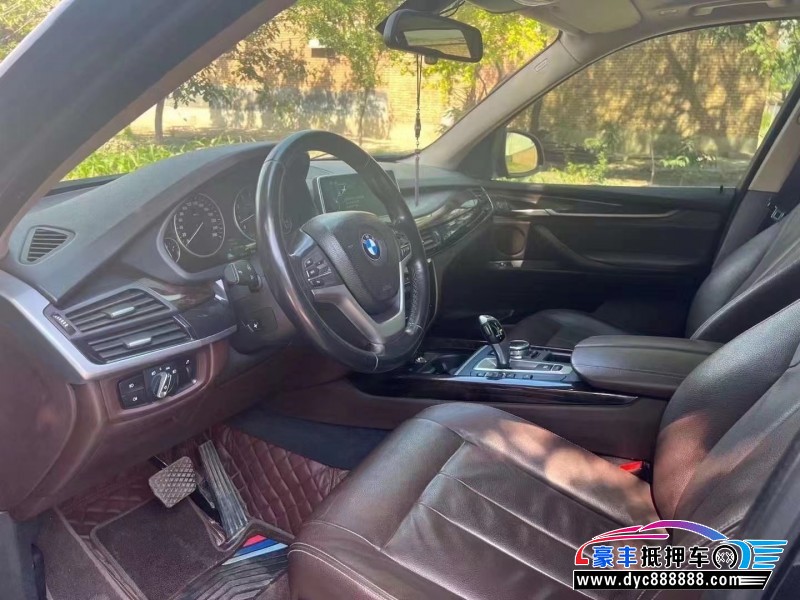 14年宝马X5轿车抵押车出售