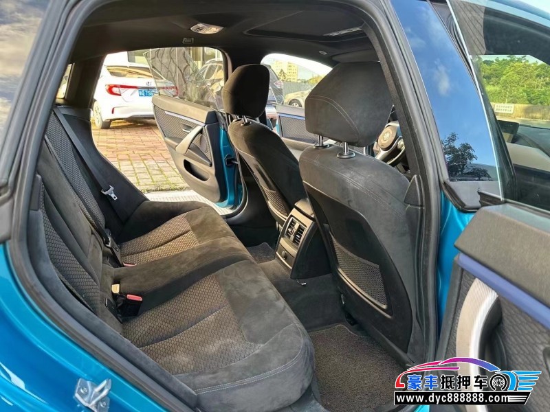 20年宝马4系轿车抵押车出售