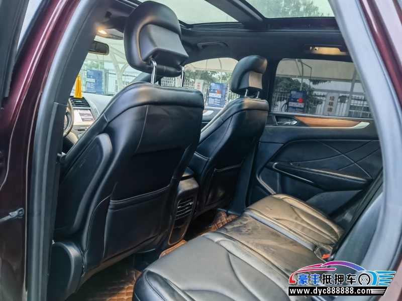 17年林肯MKCSUV抵押车出售