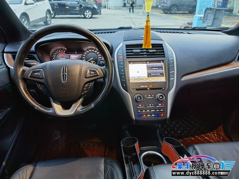 17年林肯MKCSUV抵押车出售