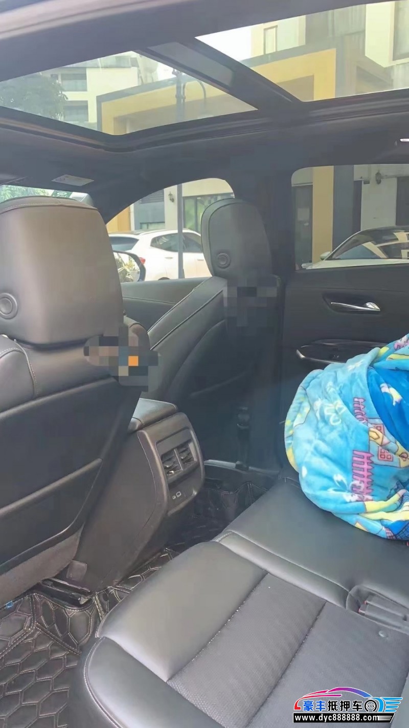 20年凯迪拉克XT4轿车抵押车出售