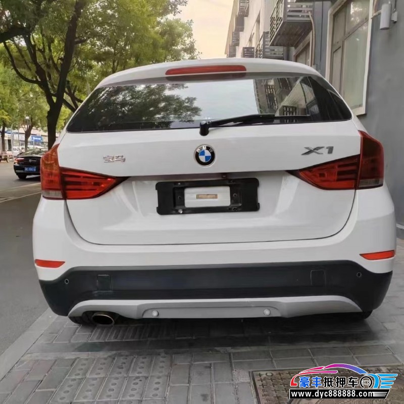 14年宝马X1轿车抵押车出售