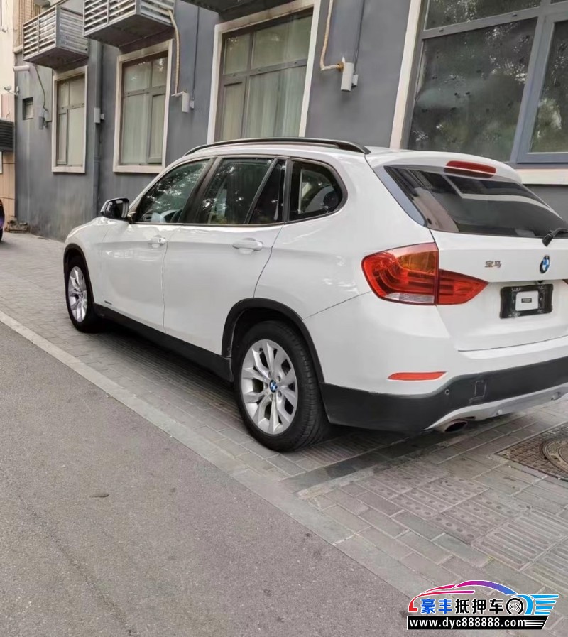 14年宝马X1轿车抵押车出售