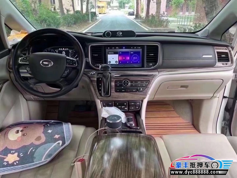 20年传祺M8轿车抵押车出售