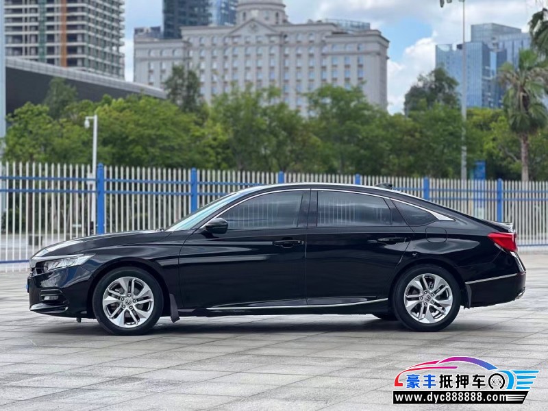 19年本田雅阁轿车抵押车出售