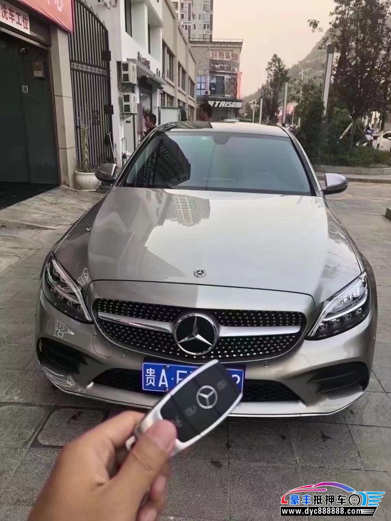 20年奔驰C轿车抵押车出售