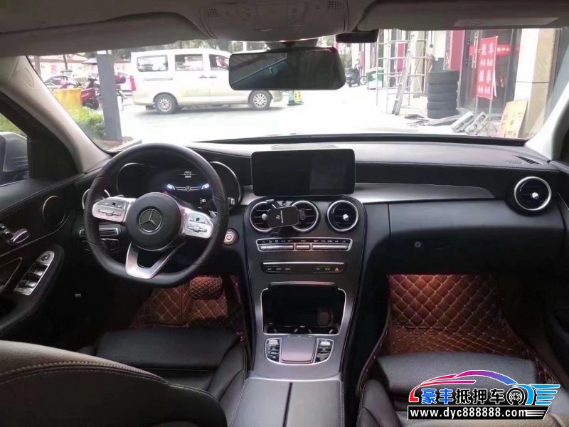 20年奔驰C轿车抵押车出售