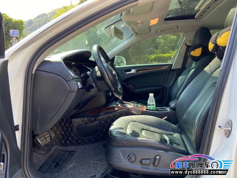 12年奥迪A4轿车抵押车出售