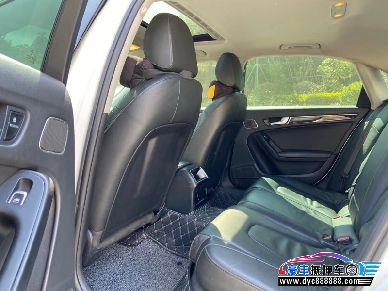 12年奥迪A4轿车抵押车出售