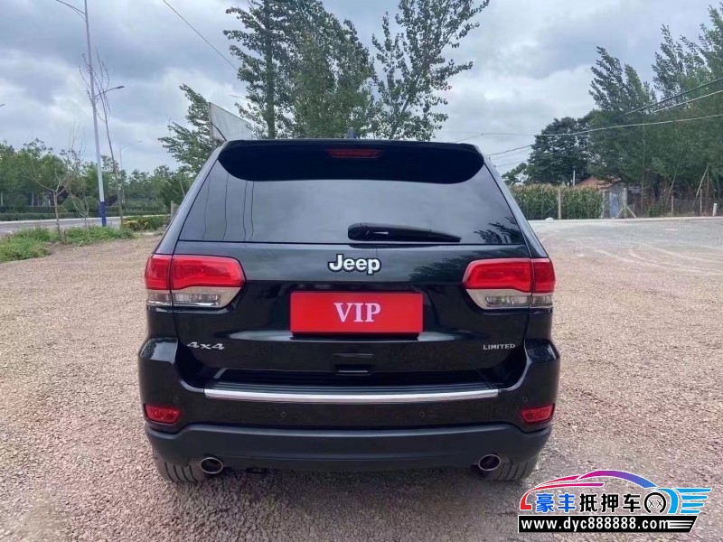 17年Jeep大切诺基SUV抵押车出售