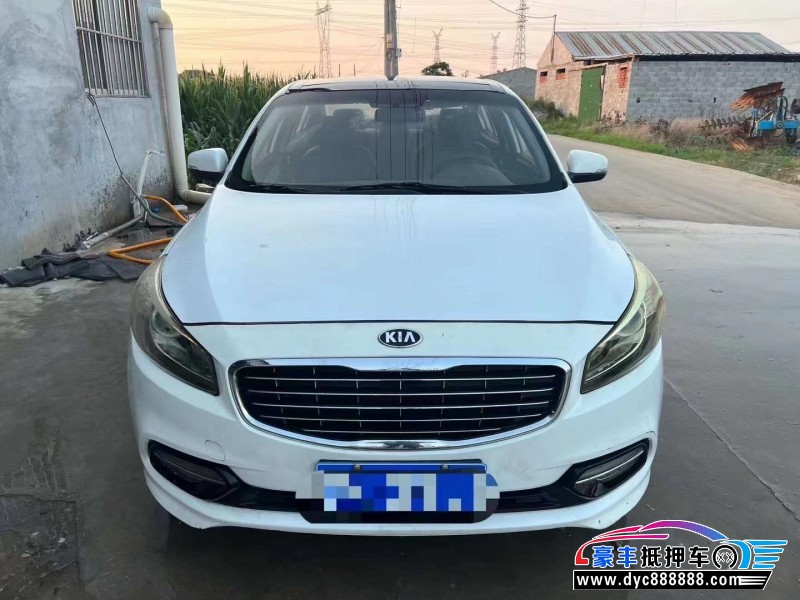 16年起亚K4轿车抵押车出售