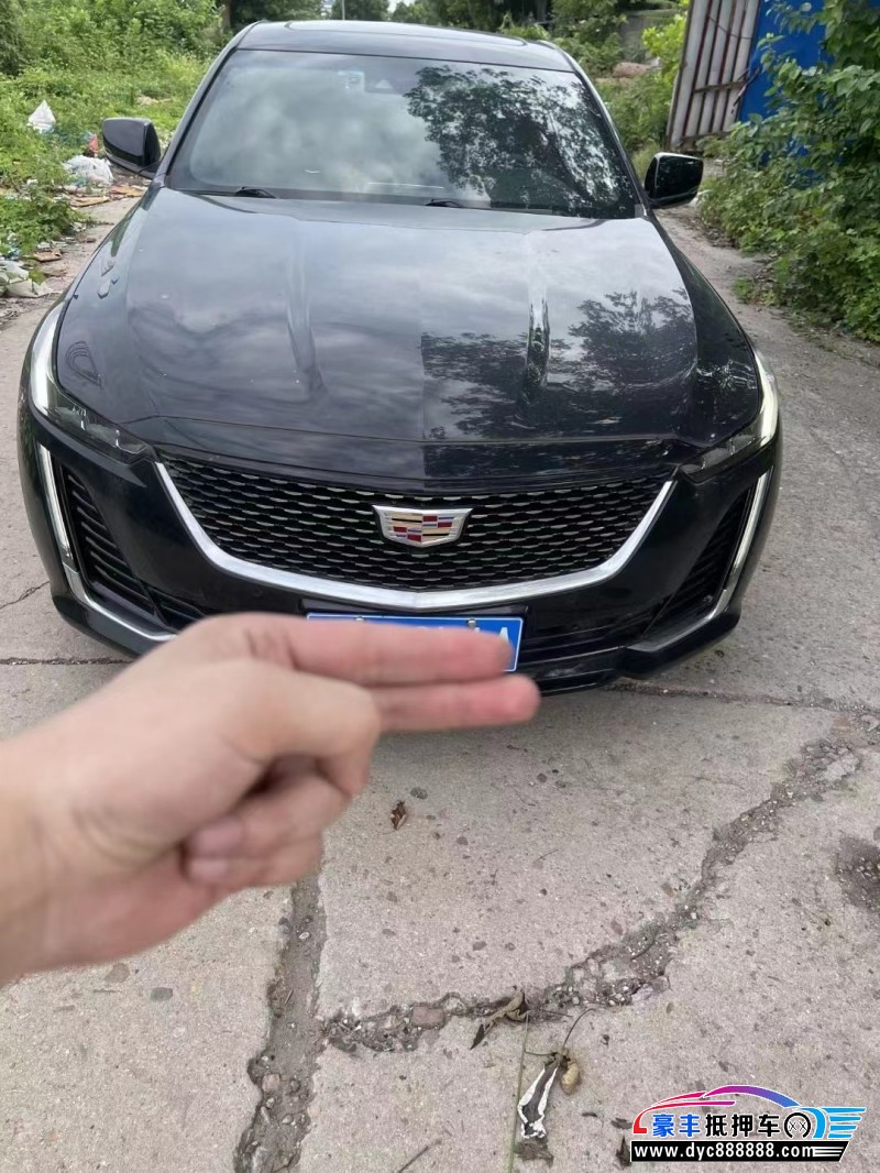 21年凯迪拉克CT5轿车抵押车出售