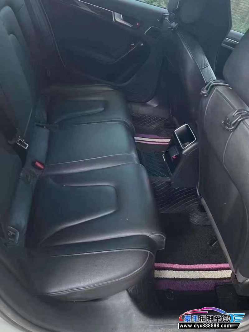 14年奥迪A4轿车抵押车出售