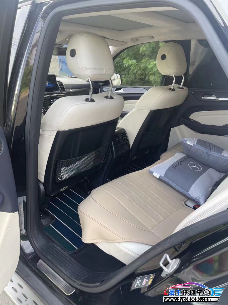 15年奔驰MLSUV抵押车出售