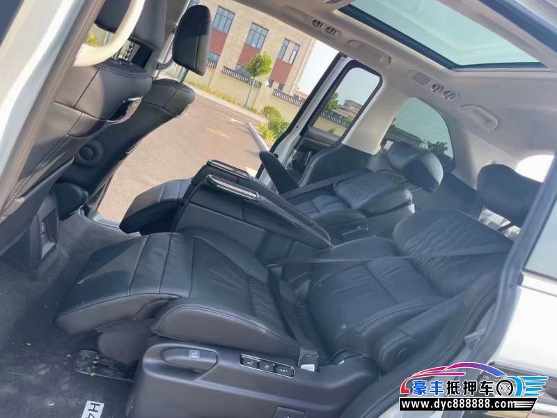 22年本田艾力绅轿车抵押车出售