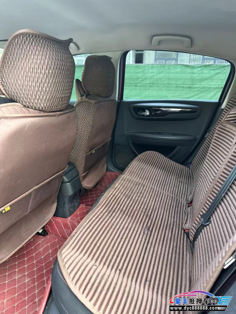 13年雪铁龙世嘉轿车抵押车出售