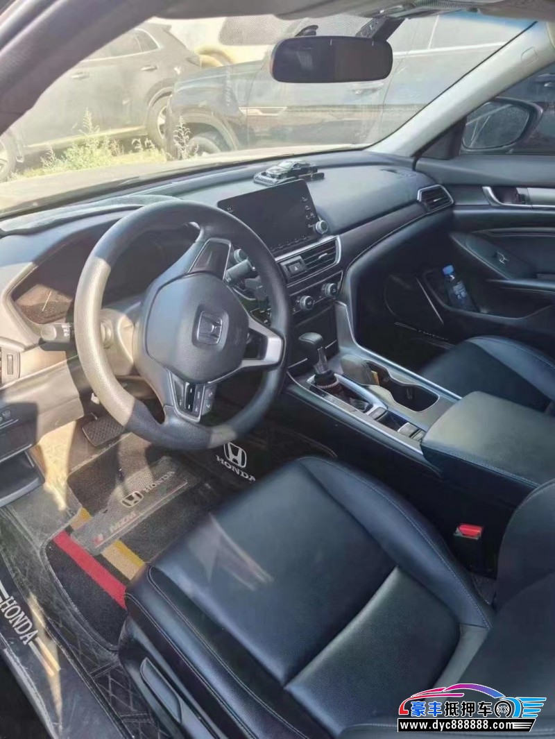 20年本田雅阁轿车抵押车出售