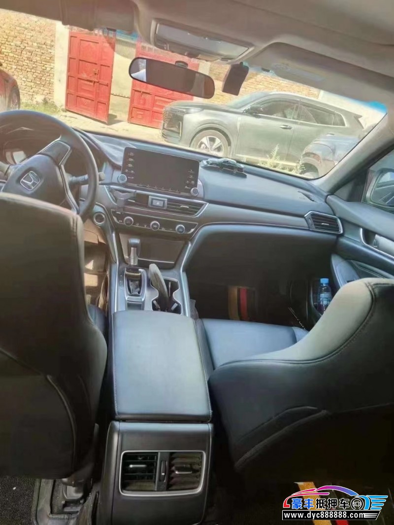 20年本田雅阁轿车抵押车出售