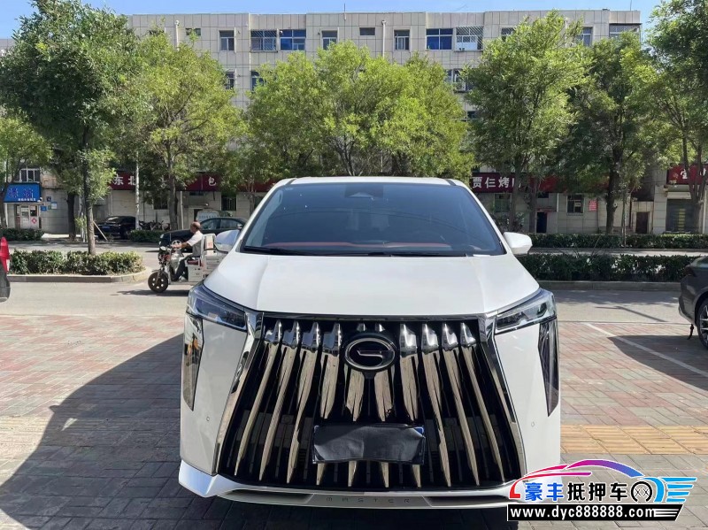 23年传祺M8轿车抵押车出售