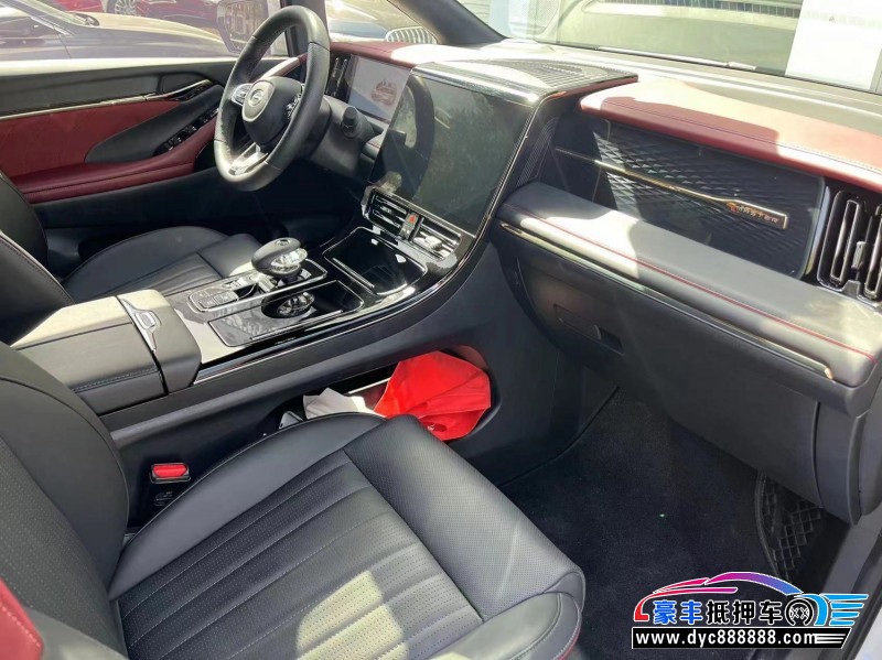 23年传祺M8轿车抵押车出售