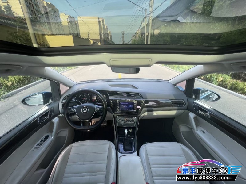 17年大众途安轿车抵押车出售