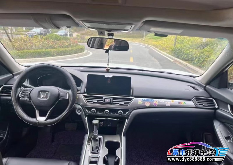 22年本田雅阁轿车抵押车出售