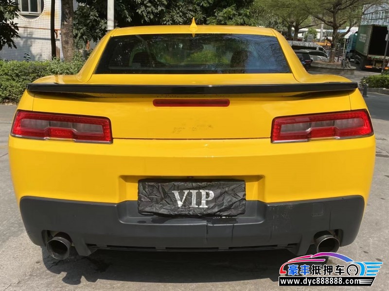 16年雪佛兰科迈罗轿车抵押车出售