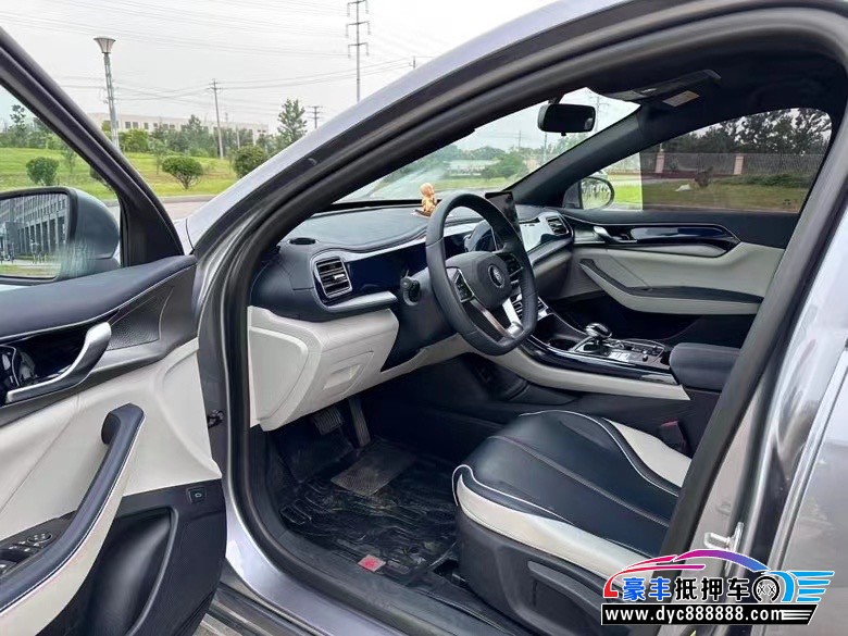 22年比亚迪秦轿车抵押车出售