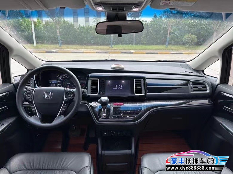 21年本田艾力绅轿车抵押车出售