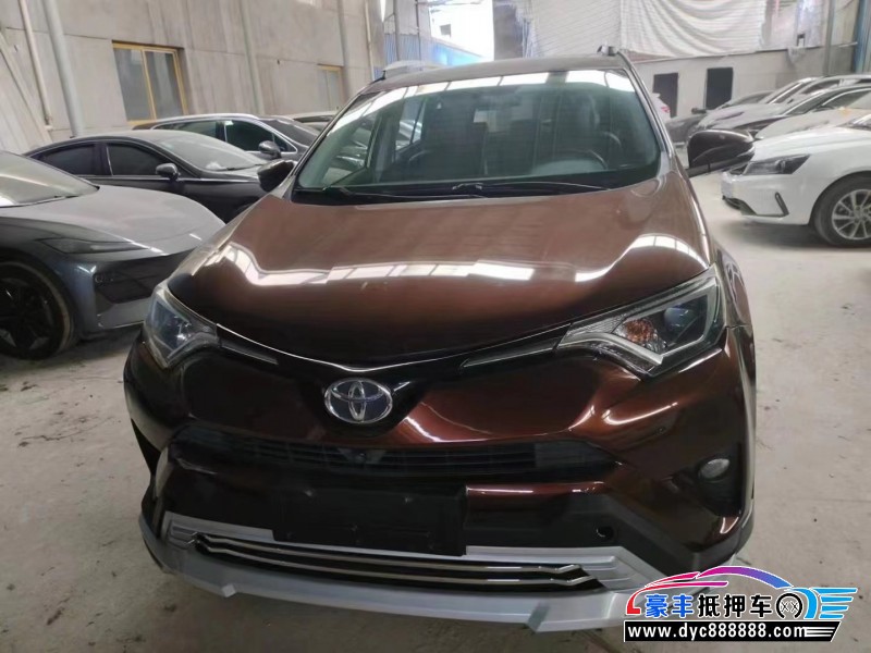 17年丰田RAV4荣放轿车抵押车出售