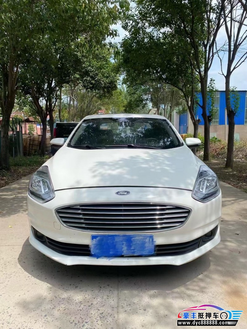 19年福特福睿斯轿车抵押车出售