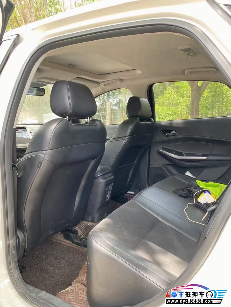 19年福特福睿斯轿车抵押车出售