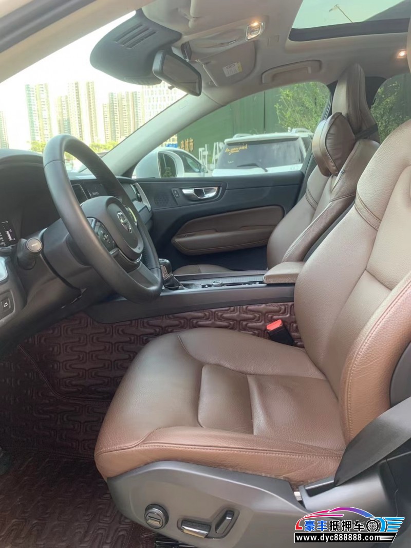 20年沃尔沃XC60轿车抵押车出售