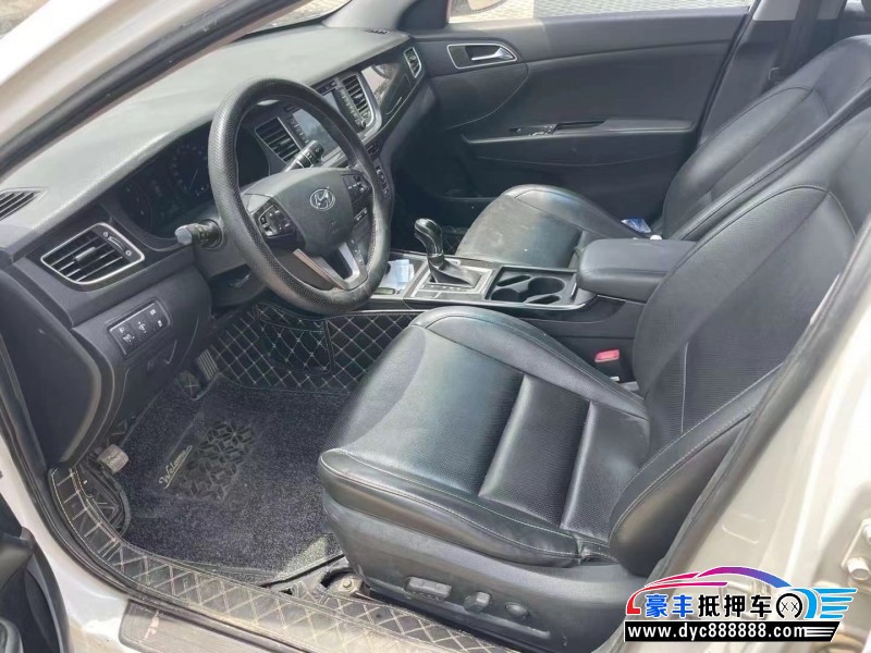 15年现代名图轿车抵押车出售