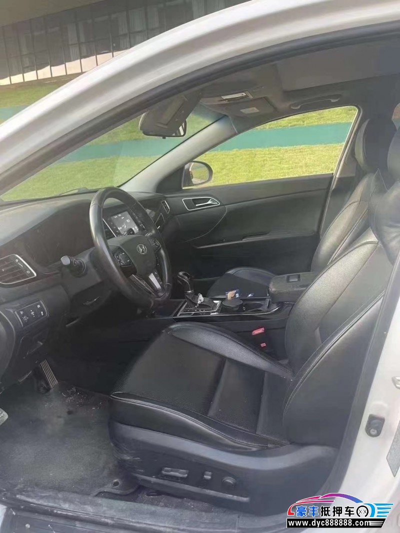 16年现代名图轿车抵押车出售