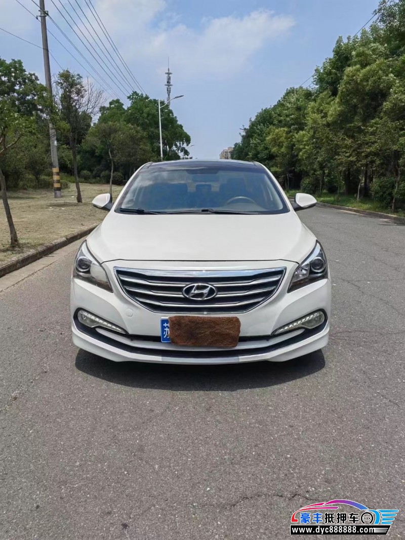 15年现代名图轿车抵押车出售