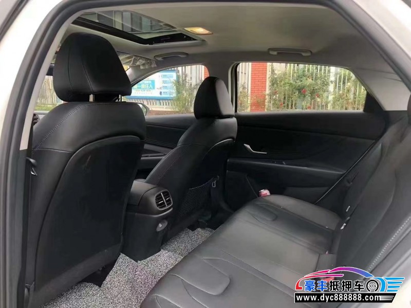 23年现代伊兰特轿车抵押车出售