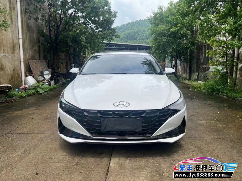 22年现代伊兰特轿车抵押车出售