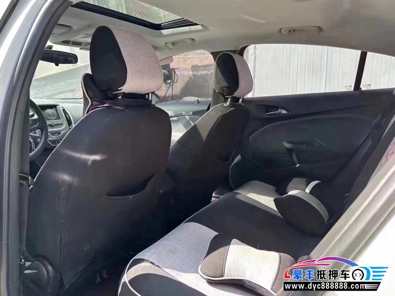 18年雪佛兰科鲁兹轿车抵押车出售