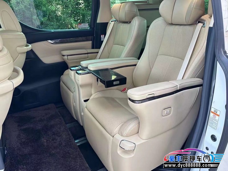 20年丰田埃尔法MPV抵押车出售