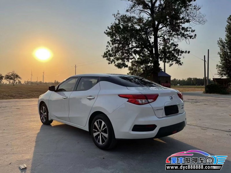 20年日产蓝鸟轿车抵押车出售