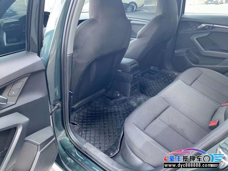 21年奥迪A3轿车抵押车出售